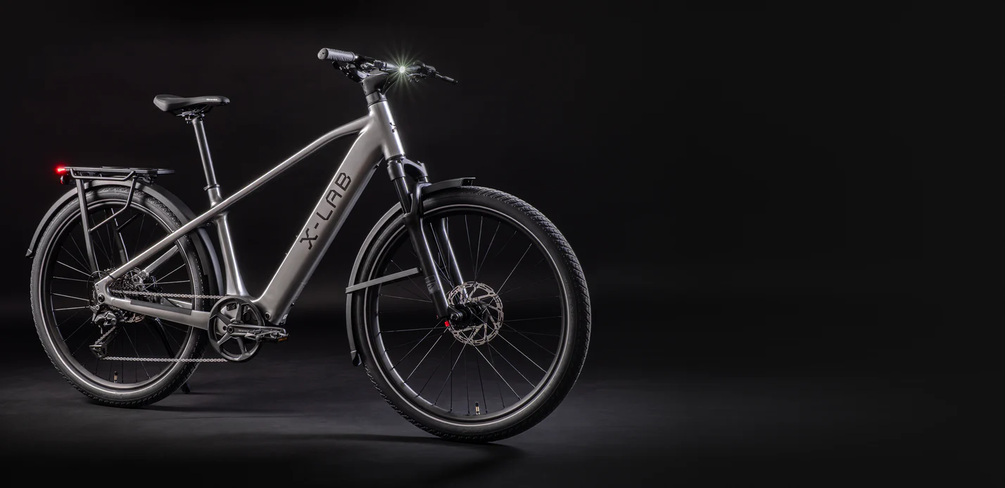 XDS road bike in motion